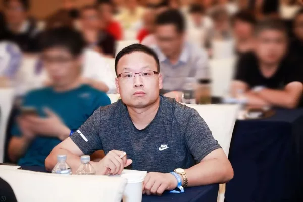 The founder of YK fireproof doors - Zheng Chunjie